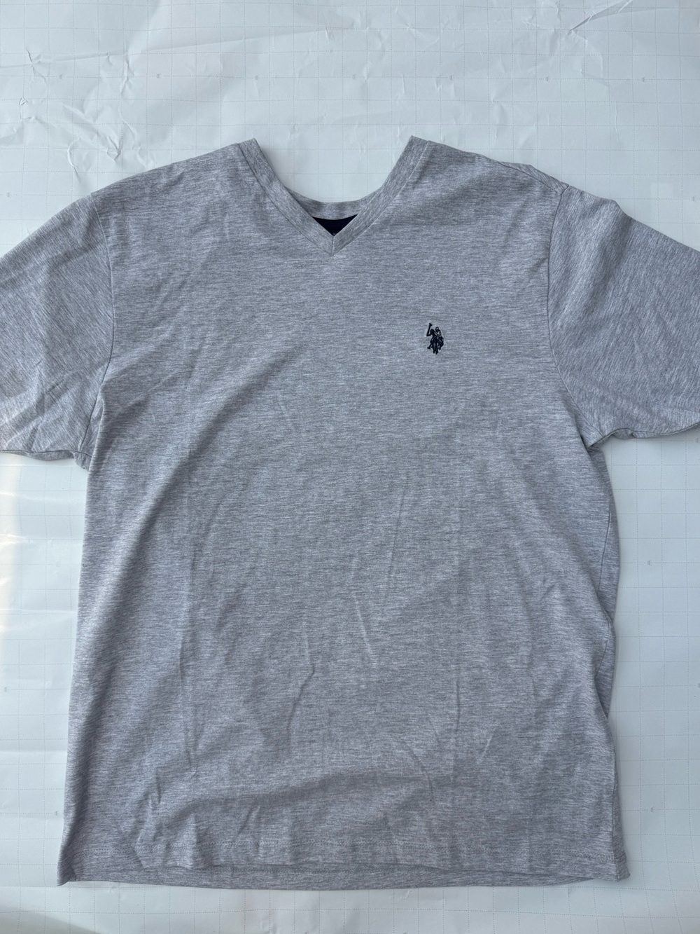 U.S. Polo Assn. - Ralph Lauren- Light Gray Crewneck T Shirt - Size L - NWT